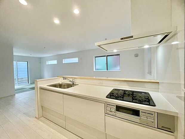 ■■キッチン■■家族や友人と味わう料理。会話を楽しみながら作りたいものですね。