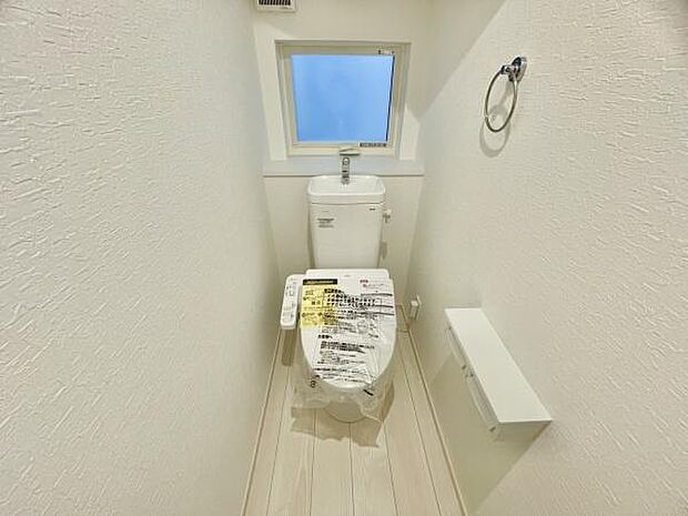 ■■一日の疲れを癒す■■癒しの空間バスルームです。天気に左右されずに洗濯物を乾かせる、浴室乾燥機&オートバス機能付きです。