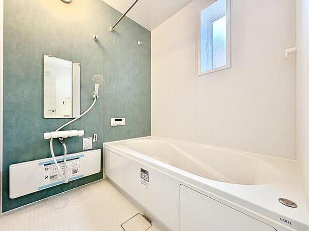 ■■一日の疲れを癒す■■癒しの空間バスルームです。天気に左右されずに洗濯物を乾かせる、浴室乾燥機＆オートバス機能付きです。