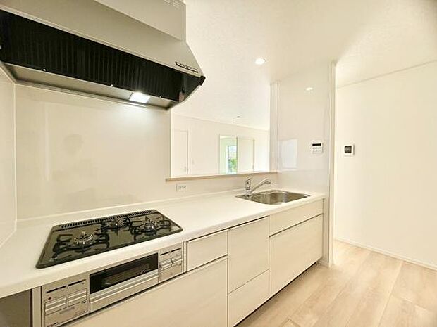 ■■キッチン■■家族や友人と味わう料理。会話を楽しみながら作りたいものですね。