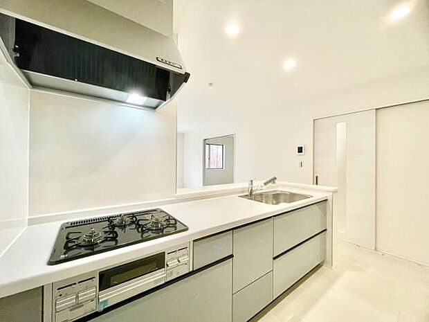 ■■キッチン■■家族や友人と味わう料理。会話を楽しみながら作りたいものですね。