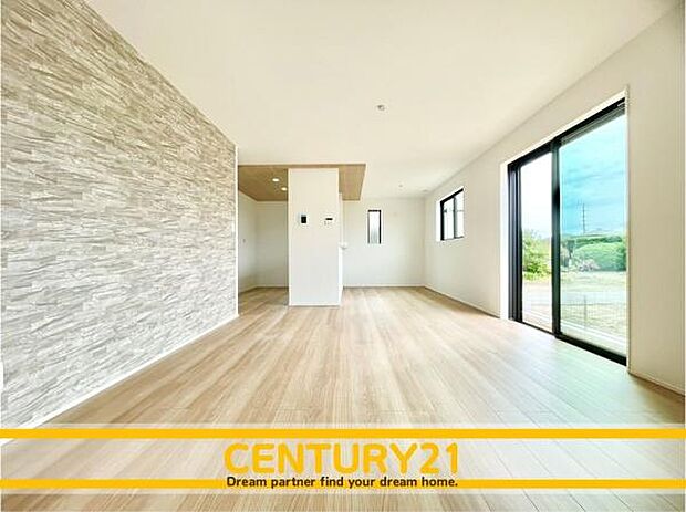 ■■憩いのリビング■■くつろぎを愉しむリビングルームは憩いの場となります。リビングとダイニングの空間機能を活かし、巧みに使い分ける発想が、ライフスタイルに新しいゆとりをもたらします。