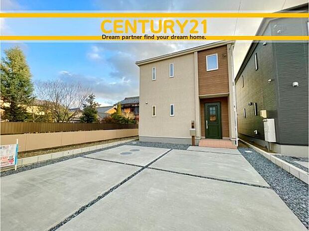 ■■駐車場■■ファミリーカーの需要が多い中、駐車場も確保いたしました。マンションとは違う敷地内駐車。ご主人様のお車のお手入れにも気合が入りますね。