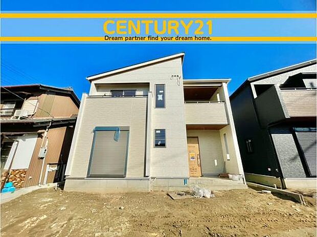 ■■駐車場■■ファミリーカーの需要が多い中、駐車場も確保いたしました。マンションとは違う敷地内駐車。ご主人様のお車のお手入れにも気合が入りますね。