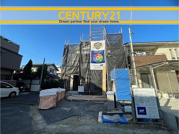 ■■駐車場■■ファミリーカーの需要が多い中、駐車場も確保いたしました。マンションとは違う敷地内駐車。ご主人様のお車のお手入れにも気合が入りますね。