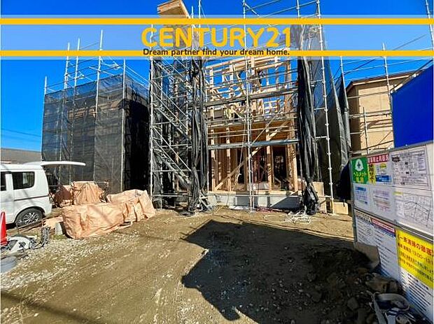 ■■駐車場■■ファミリーカーの需要が多い中、駐車場も確保いたしました。マンションとは違う敷地内駐車。ご主人様のお車のお手入れにも気合が入りますね。