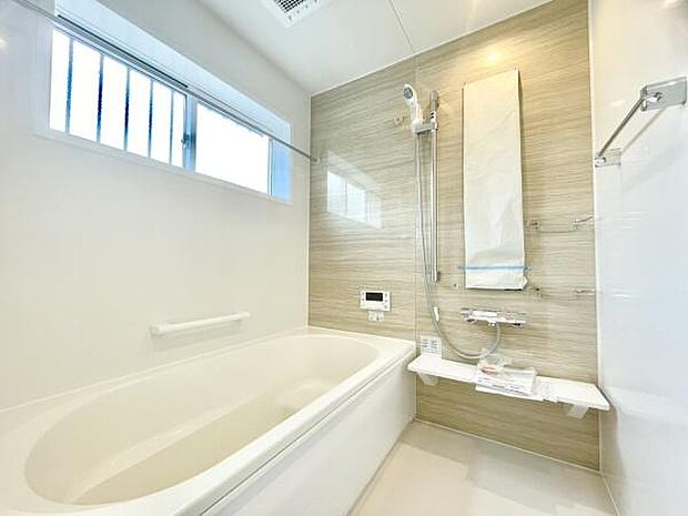 ■■一日の疲れを癒す■■癒しの空間バスルームです。天気に左右されずに洗濯物を乾かせる、浴室乾燥機＆オートバス機能付きです。