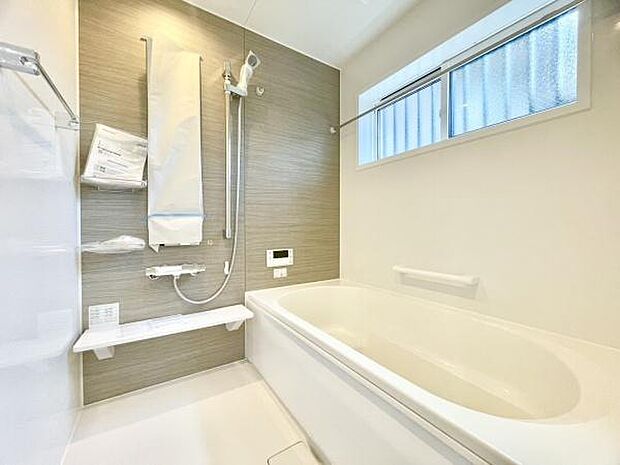 ■■一日の疲れを癒す■■癒しの空間バスルームです。天気に左右されずに洗濯物を乾かせる、浴室乾燥機＆オートバス機能付きです。