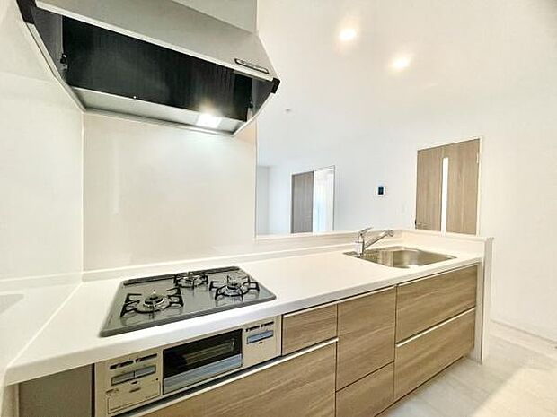 ■■キッチン■■家族や友人と味わう料理。会話を楽しみながら作りたいものですね。