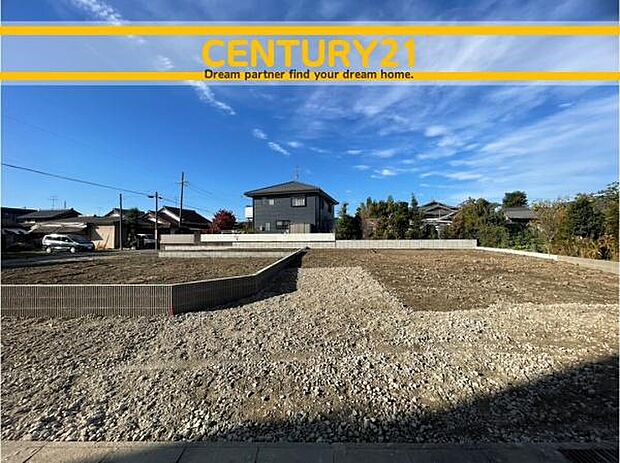 ■■駐車場■■ファミリーカーの需要が多い中、駐車場も確保いたしました。マンションとは違う敷地内駐車。ご主人様のお車のお手入れにも気合が入りますね。