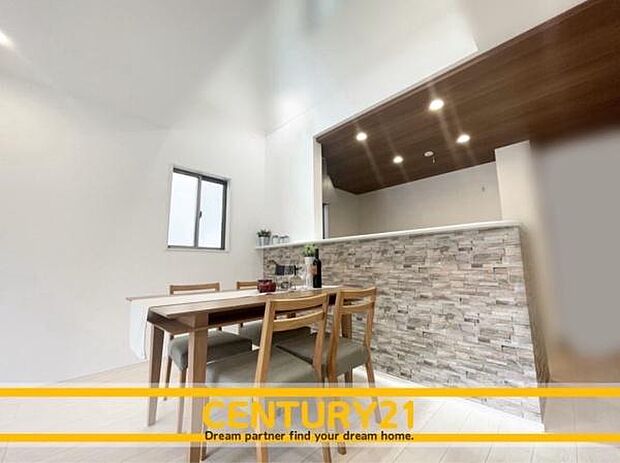 同仕様写真（リビング）