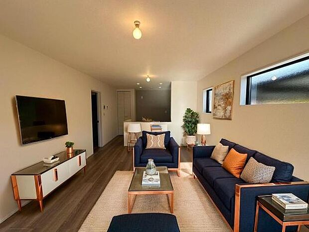 ※家具・CG加工はイメージです。販売価格等には含まれません。■■憩いのリビング■■リビングとダイニングの空間機能を活かし、巧みに使い分ける発想が、ライフスタイルに新しいゆとりをもたらします。