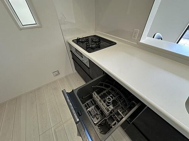 ■■キッチン■■家族や友人と味わう料理。会話を楽しみながら作りたいものですね。