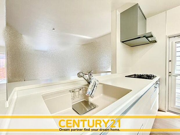 同仕様写真（キッチン）