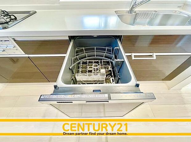 ■■食器洗浄乾燥機■■家事の最も強い味方の一つ…ビルトイン型の食器洗浄乾燥機。手洗いでは落ちない汚れも高温・高圧ですっきり。お片付けの時間を短縮してくれるのも嬉しいですね。