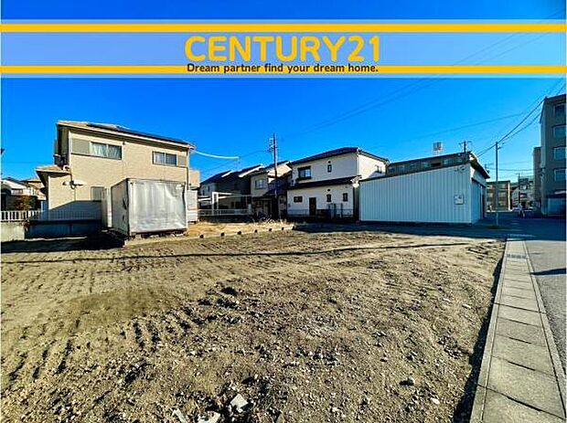 ■■駐車場■■ファミリーカーの需要が多い中、駐車場も確保いたしました。マンションとは違う敷地内駐車。ご主人様のお車のお手入れにも気合が入りますね。