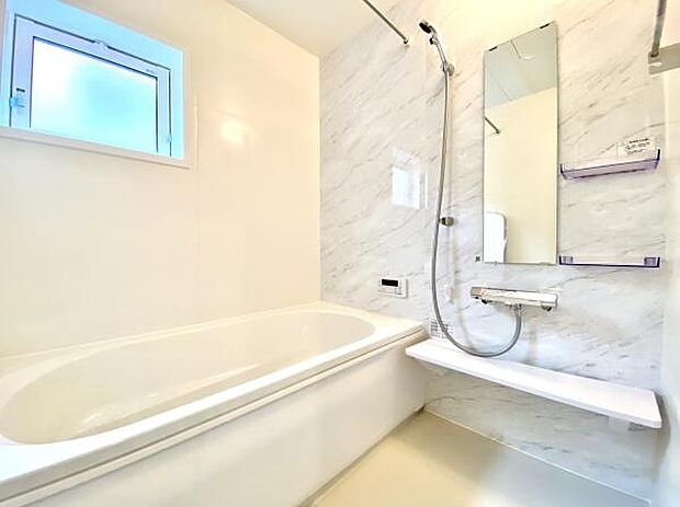 同仕様写真（浴室）