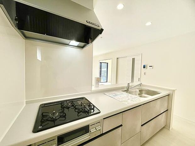 ■■キッチン■■家族や友人と味わう料理。会話を楽しみながら作りたいものですね。