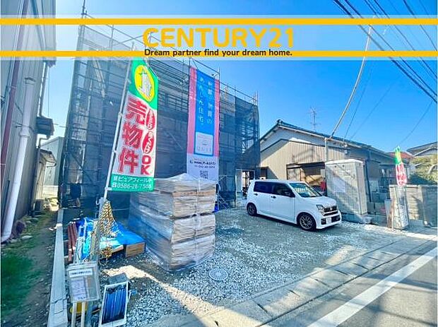 ■■駐車場■■ファミリーカーの需要が多い中、駐車場も確保いたしました。マンションとは違う敷地内駐車。ご主人様のお車のお手入れにも気合が入りますね。