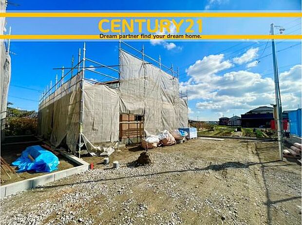 ■■駐車場■■ファミリーカーの需要が多い中、駐車場も確保いたしました。マンションとは違う敷地内駐車。ご主人様のお車のお手入れにも気合が入りますね。