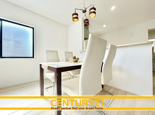 同仕様写真(リビング)