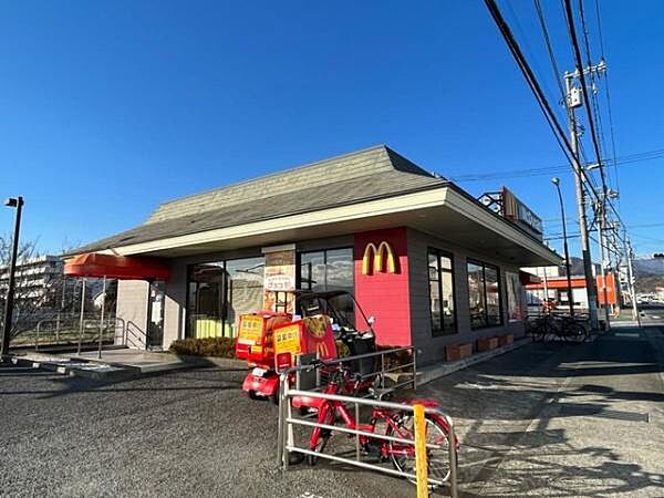 マクドナルド255大井松田店まで1360m