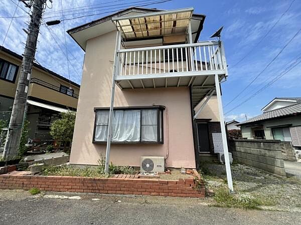 のびのび育ち、のびのび建てる！周囲を気にせず、子どもの笑い声とこだわりを全て詰め込めるフリープランの住まい。