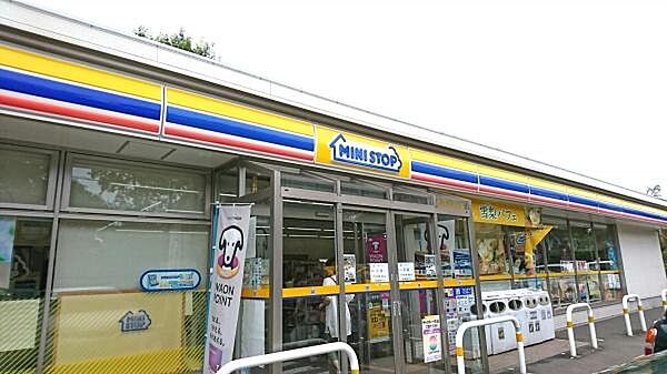 ミニストップ伊東富戸店まで1020m