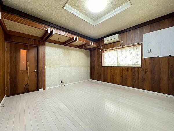 洋室
