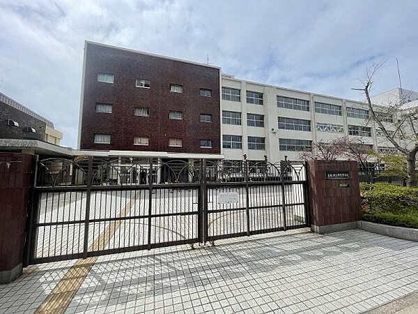 大阪市立平野中学校まで1095m