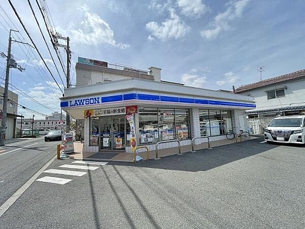 ローソン長吉六反三丁目店まで580m