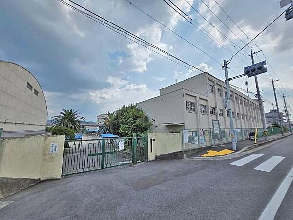藤井寺市立道明寺東小学校まで1023m