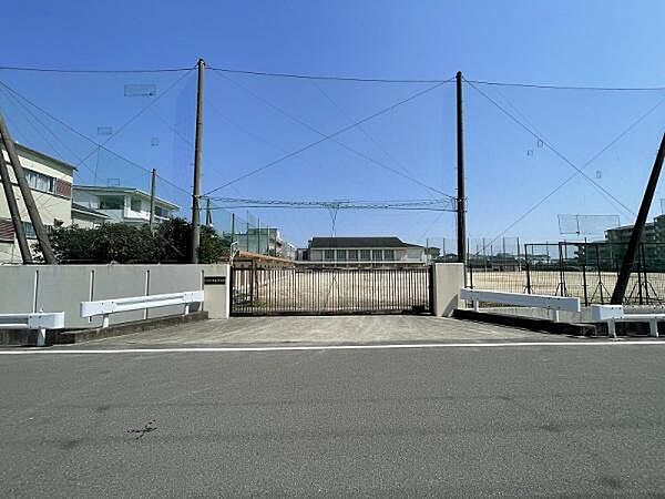 八尾市立大正中学校まで1200m