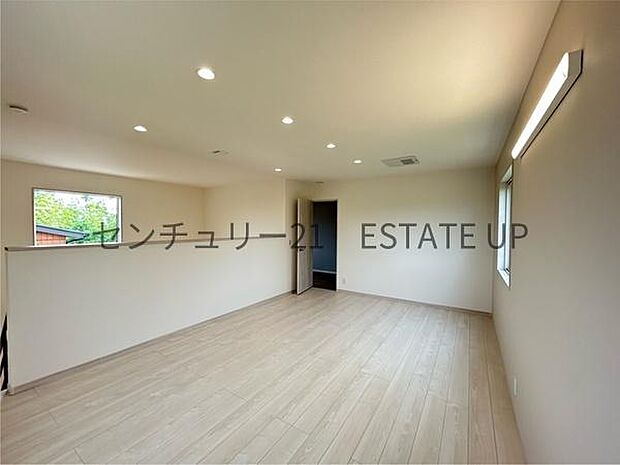 【洋室】家族構成やライフスタイルに合わせて、多目的にお使いいただけます。