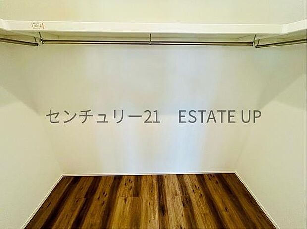 【収納】趣味の多い家族に嬉しい収納。アウトドアグッズやスポーツ用品をスッキリ収納できます