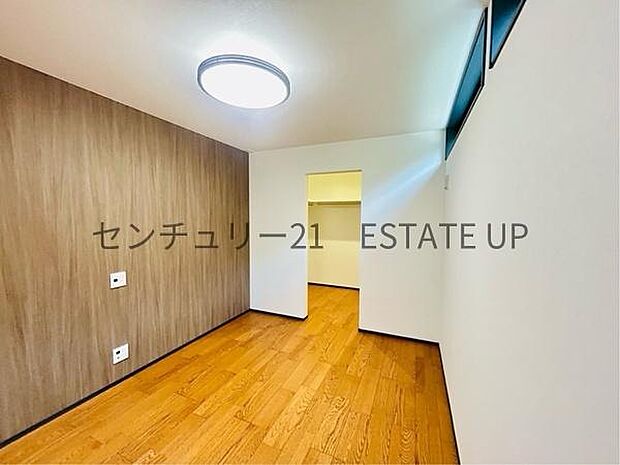 【洋室】ライフスタイルに合わせて、多目的にお使いいただけます。