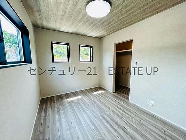 【洋室】家族構成やライフスタイルに合わせて、多目的にお使いいただけます。