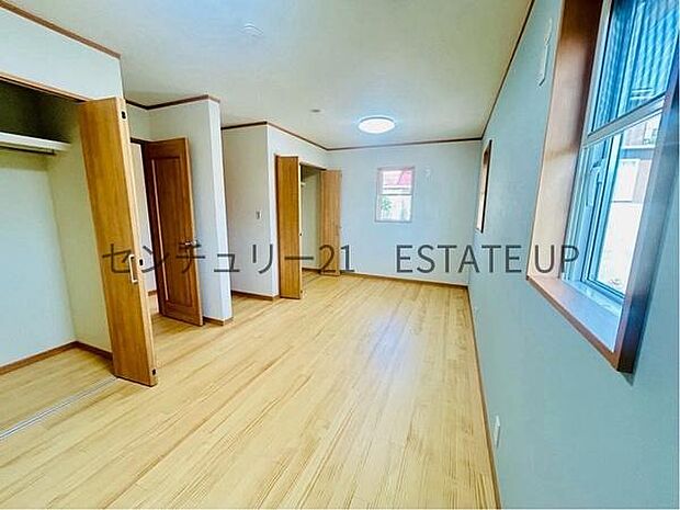 【洋室】家族構成やライフスタイルに合わせて、多目的にお使いいただけます。