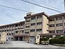 周辺：鹿児島市立中山小学校まで2066m、鹿児島市立中山小学校（校訓：やさしく・かしこく・つよく）が最寄りにあります。
