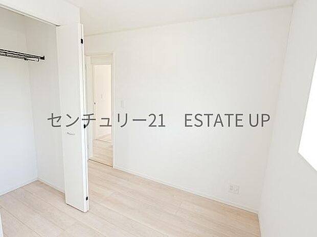 【洋室】家族構成やライフスタイルに合わせて、多目的にお使いいただけます。