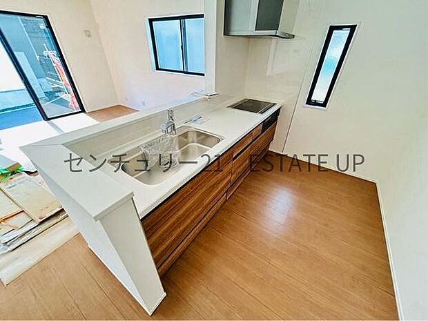 【キッチン】解放感に優れているキッチン