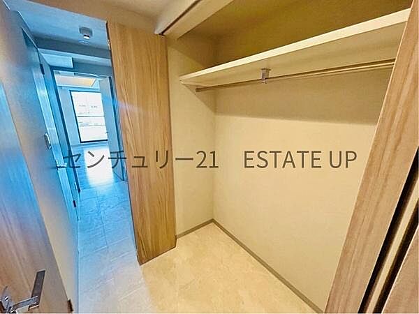 【収納】趣味の多い家族に嬉しい収納。アウトドアグッズやスポーツ用品をスッキリ収納できます