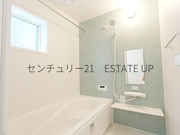 【バス】1日の疲れを癒してくれるバスルーム。