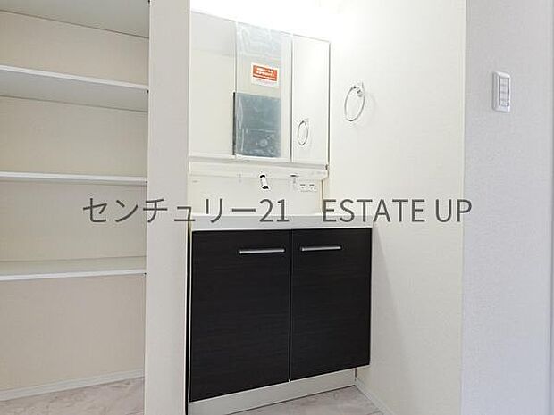 【洗面台・洗面所】独立洗面台です♪