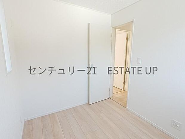 【洋室】家族構成やライフスタイルに合わせて、多目的にお使いいただけます。