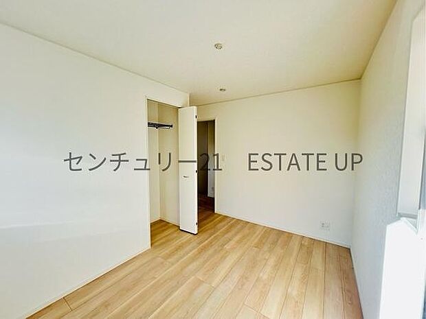 【洋室】ライフスタイルに合わせて、多目的にお使いいただけます。