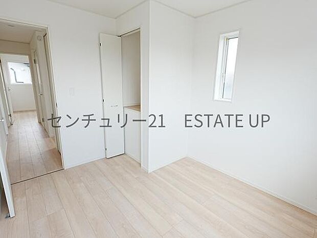 【洋室】家族構成やライフスタイルに合わせて、多目的にお使いいただけます。