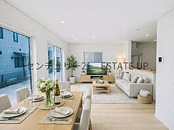 リビング/ダイニングの画像