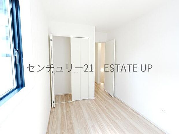 【洋室】家族構成やライフスタイルに合わせて、多目的にお使いいただけます。