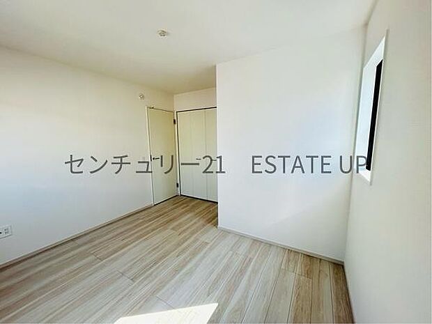 【洋室】家族構成やライフスタイルに合わせて、多目的にお使いいただけます。